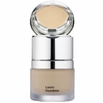 Make Up s korektorem (Luxury Foundation with Concealer)