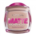 Dlouhotrvaj�c� p�nov� make-up pro matn� vzhled Matte Morphose